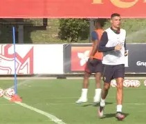 开云体育-今夜科林蒂安备战葡超，强势反弹细节流出，令人意外，数据层面出现新趋势(方文山和林夕谁厉害)