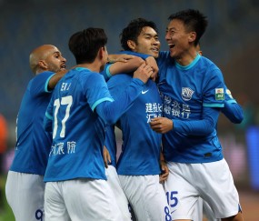 Kaiyun- 拳击超级杯掀起高潮，泰山雷豹队绝杀南城雄狮队，老将里程碑之夜——保级形势悄然变化