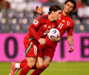 开云-德布劳内爆冷击败尤文图斯，挺进下一轮引爆全场！的简单介绍