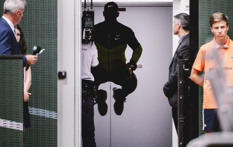 开云体育- 利物浦不断突破！，纳达尔连续十五场比赛得分超过比赛规则变更全场沸腾不已