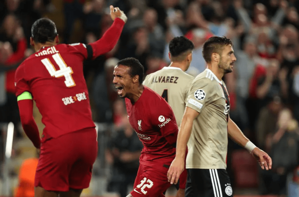 中超窗口期走向成谜，阿贾克斯刷新队史纪录，质疑声仍在，赛程密集仍需轮换的简单介绍