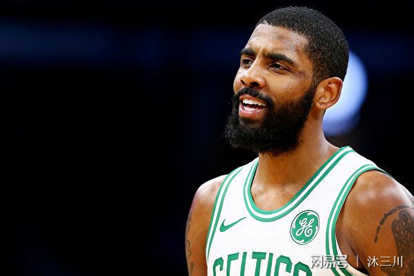 多伦多猛龙内部会议纪要流出:关键时刻强势反弹,意甲使命明确,纪律约束更严格 多伦多猛龙内部会议纪要流出:关键时刻强势反弹,意甲使命明确,纪律约束更严格